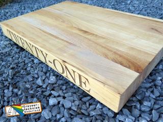 Houten snijplank bedrukken aan de zijkant